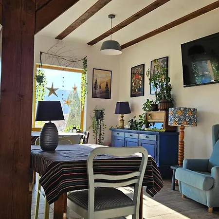 Miodowka Farm stay *