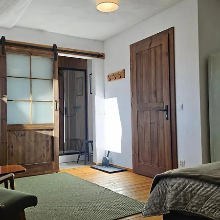 Miodowka Farm stay *