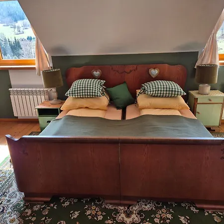 Miodowka Farm stay
